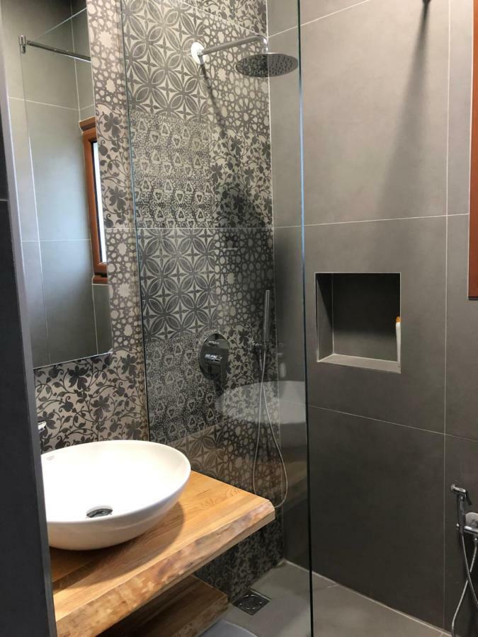 Hotel Denta Radhimë Exteriör bild